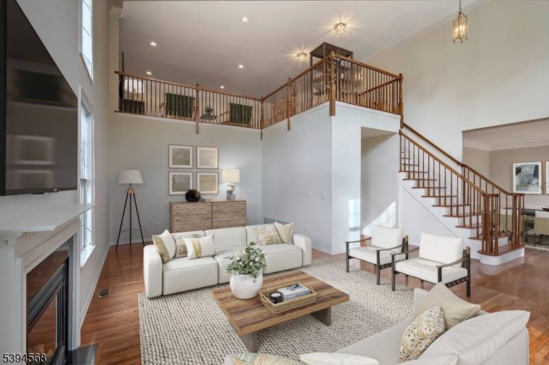 Beautifully maintained Bordeaux townhome on a cul de sac in the coveted resort like Four Seasons 55 Community in Chester.