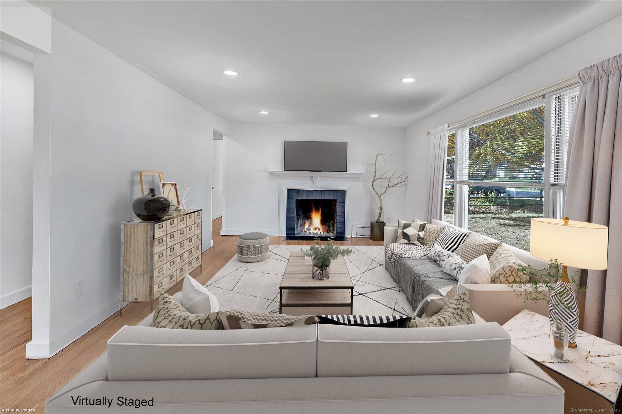 Prime Stratfield cul de sac opportunity !