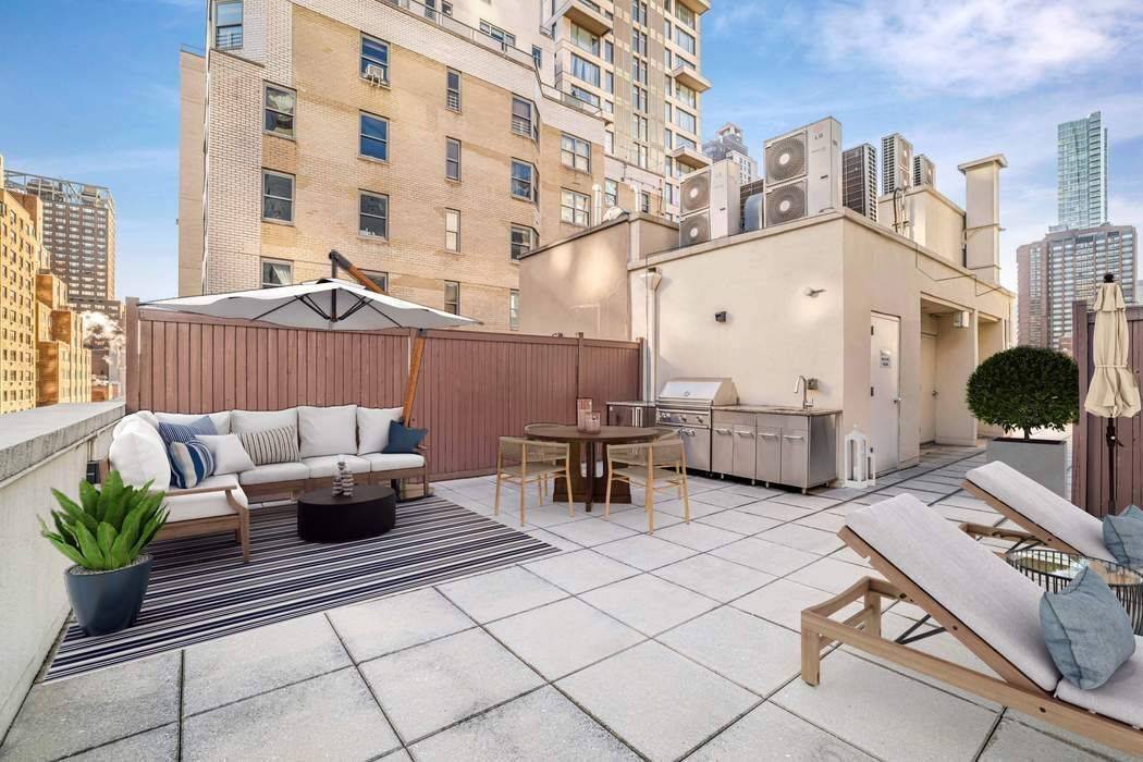 Offering 1600 sf of interior space and an impressive 1700 sf of private outdoor space, this rare full floor penthouse is move in ready and provides the ultimate privacy and ...