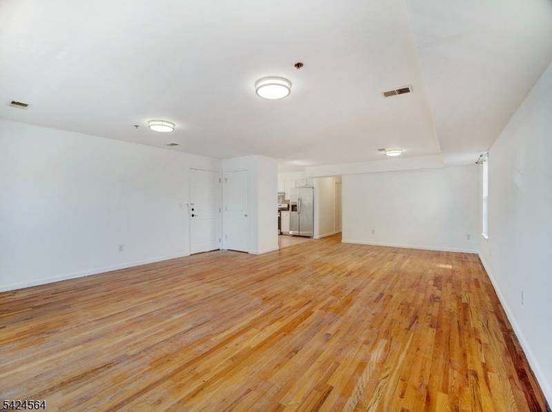 Gorgeous 3 family house. Oversized Bedrooms.