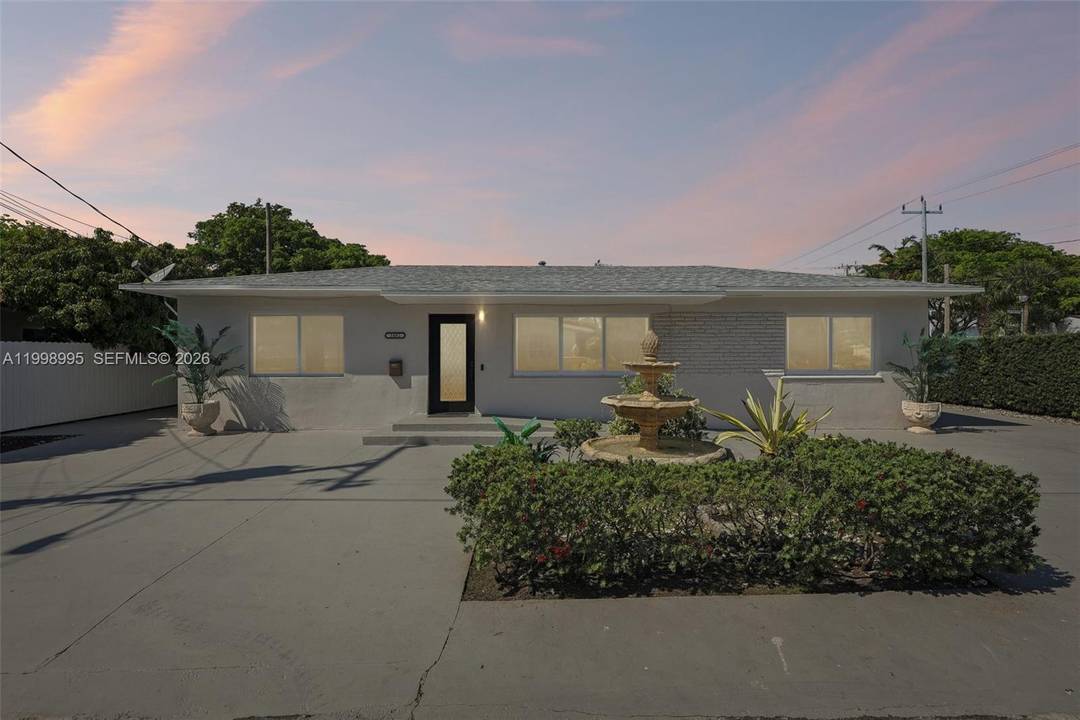 JUST REDUCED BEST VALUE IN NORTH MIAMI !