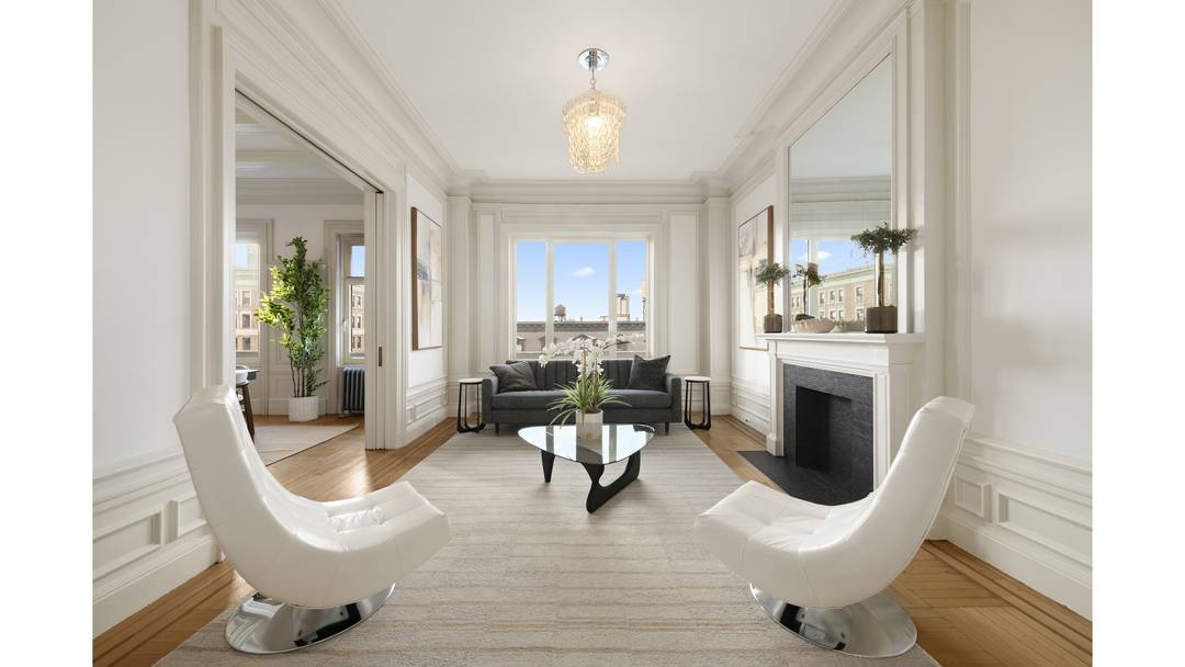 Penthouse living at its finest offers something increasingly rare on the Upper West Side volume, light, and open sky at the very top of a storied prewar building.