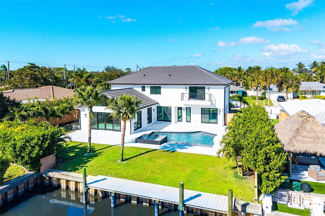 8 Leeward, a newly transformed waterfront jewel in the coveted Village of Tequesta.