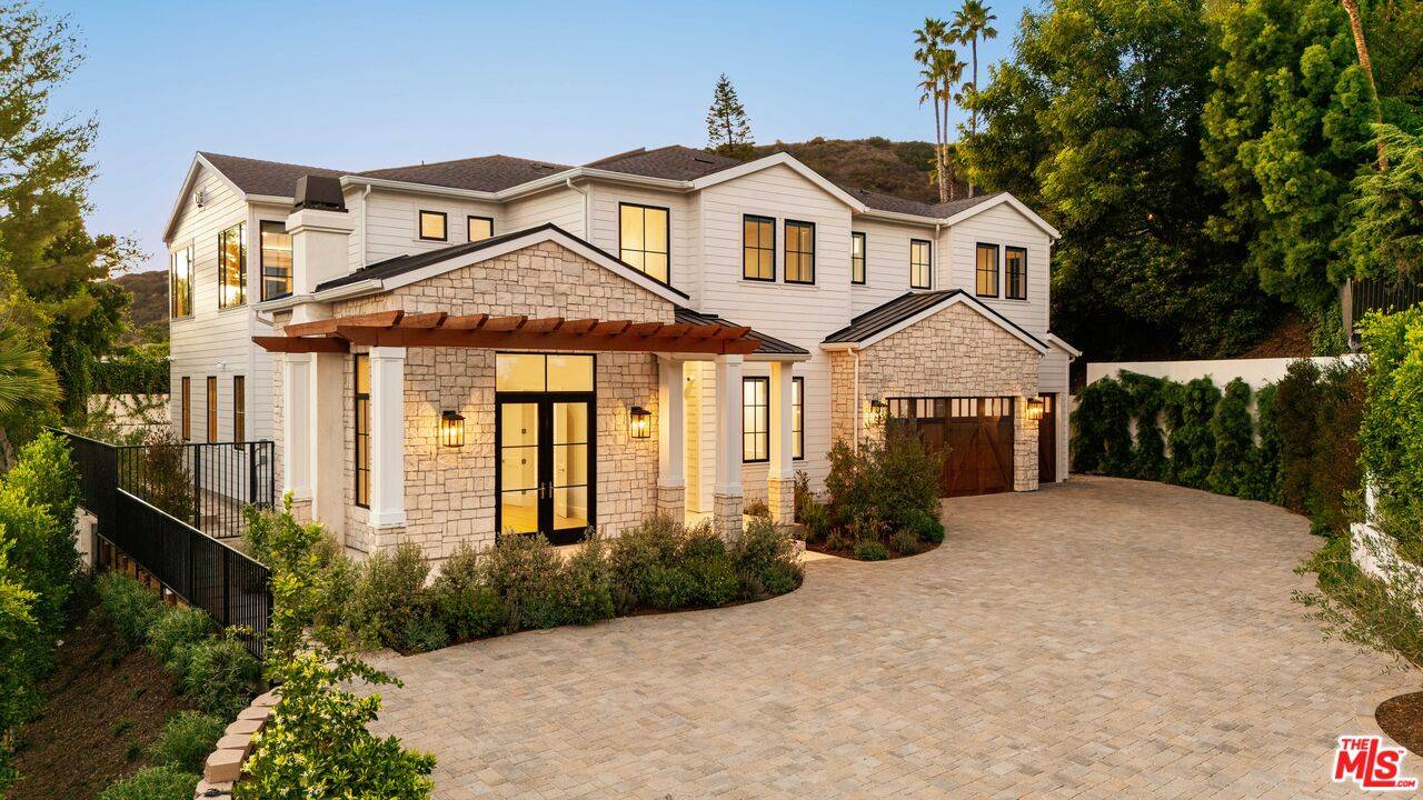 9929 Anthony Pl 6BR Beverly Hills Post Office | B.H.P.O. La