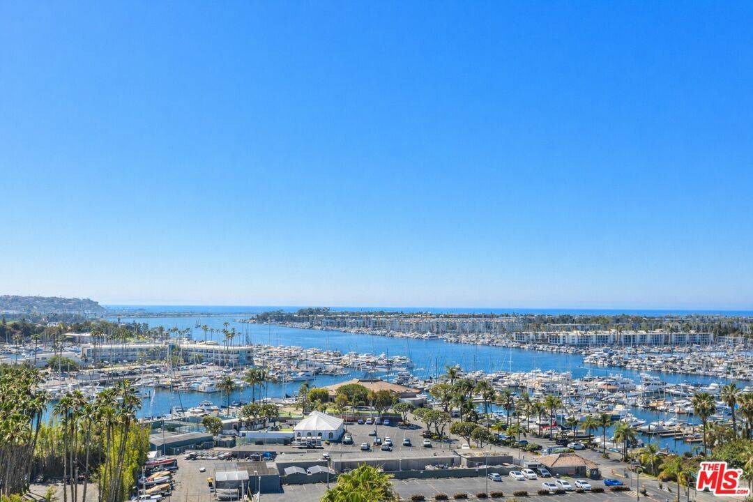 13650 Marina Pointe Dr 2BR Marina Del Rey La