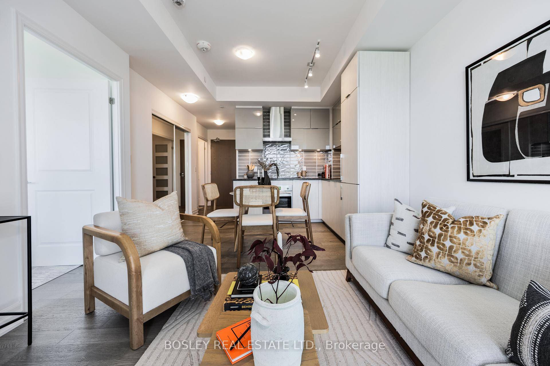 Welcome to LEED certified York Condos !