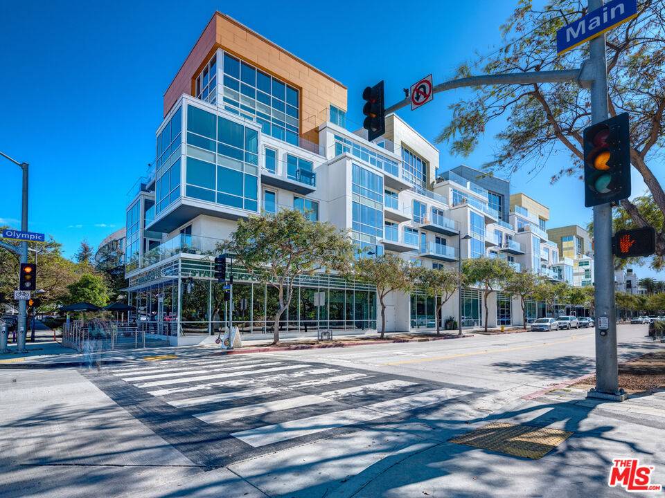 1705   Ocean Ave 2BR Santa Monica La