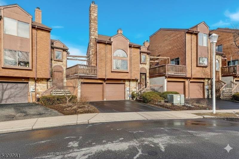 Meticulously maintained and beautifully designed, this multi level townhome in the desirable Townsquare Village offers a perfect blend of suburban tranquility and modern convenience.