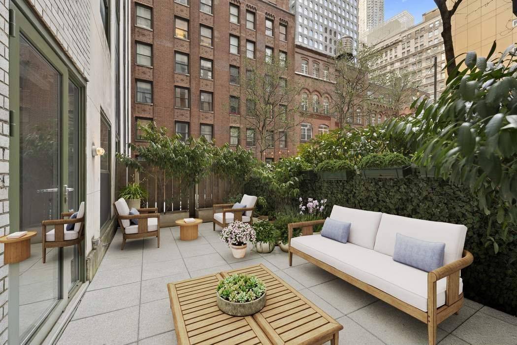 Ever dreamt of having your own private outdoor oasis in the heart of Manhattan ?