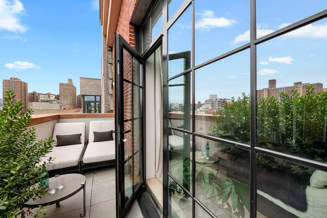 Exceptional Penthouse Residence with Panoramic City Views and Private Terraces situated atop the highly sought after 50 Clinton Street Condominium A boutique, full service building on the vibrant Lower East ...
