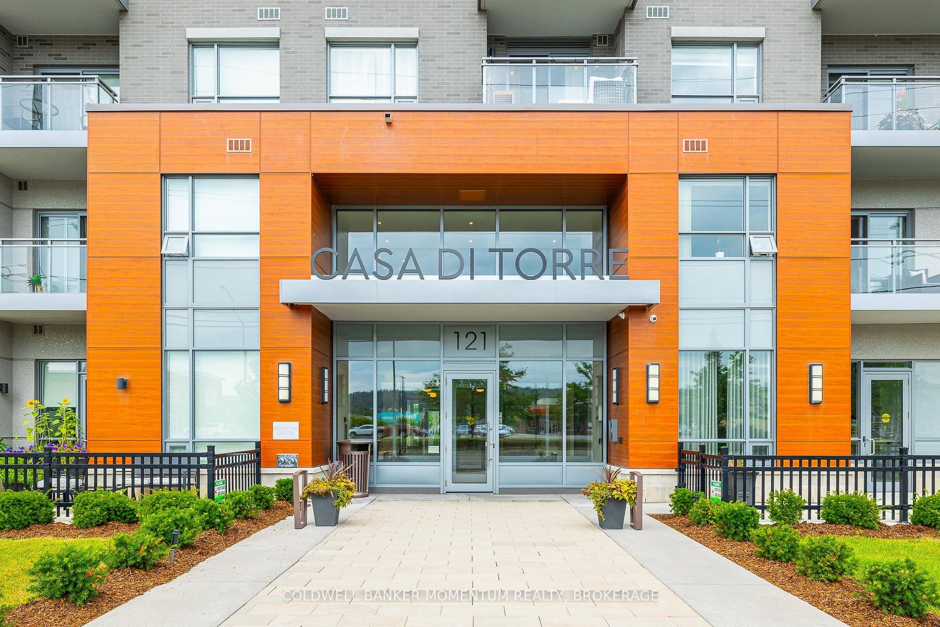 Welcome to Casa Di Torre Condominiums a modern, upscale building in the heart of Stoney Creek, built in 2021 by Marz Homes and Branthaven.