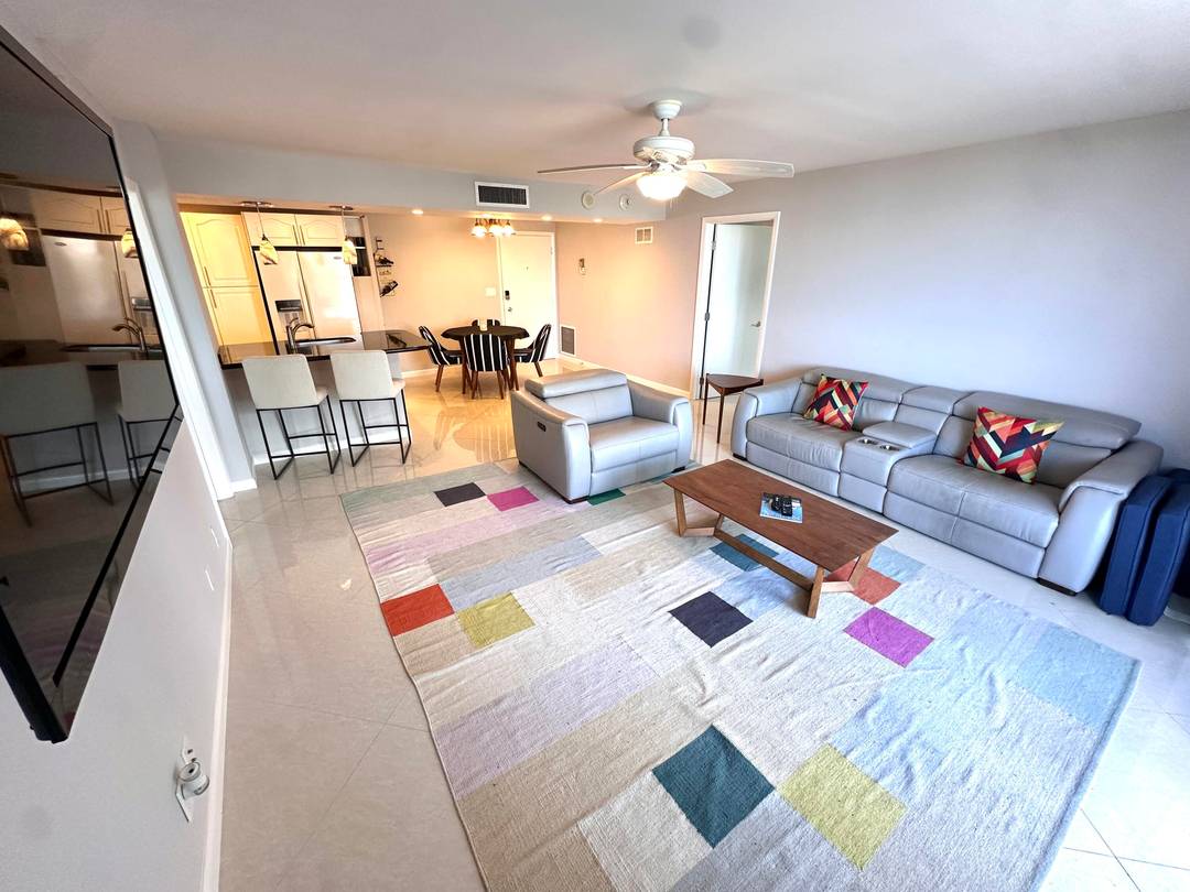Nicely renovated furnished two bedrooms two baths with washer dryer in unit.