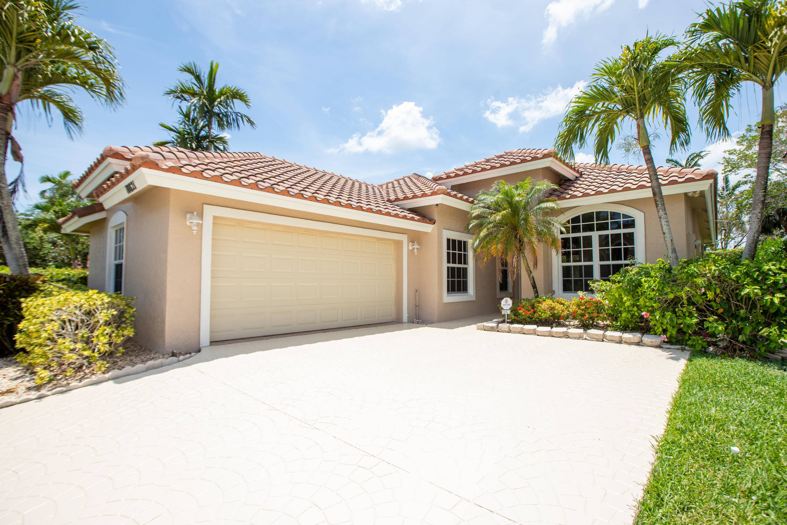 BEAUTIFUL one story home in the sought after La Costa section of Mission Bay.