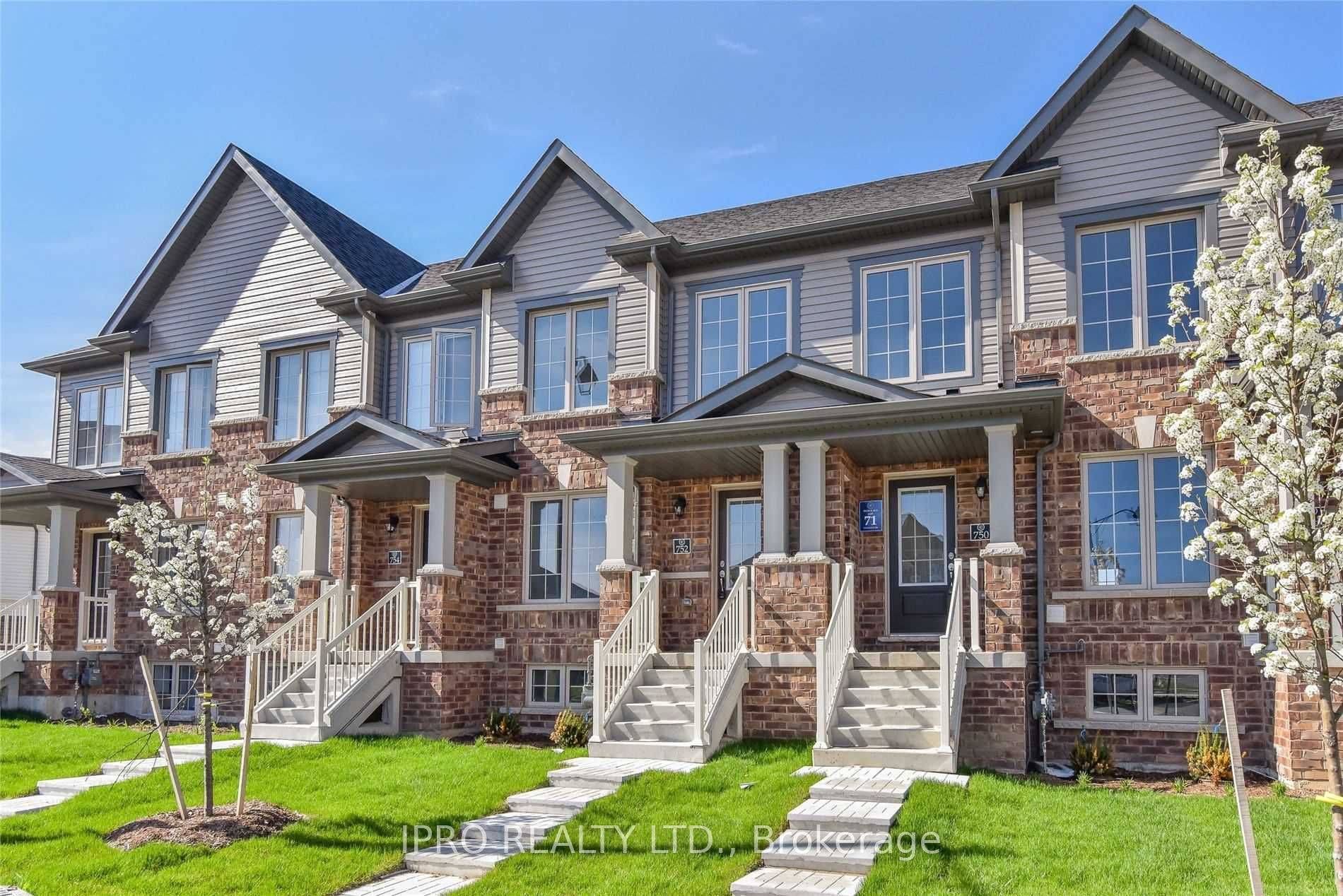 Modern Fernbrook Constructed Townhome, Approx 2 Years Old, Nestled in the Highly Desired Preston Heights Neighborhood of Cambridge !