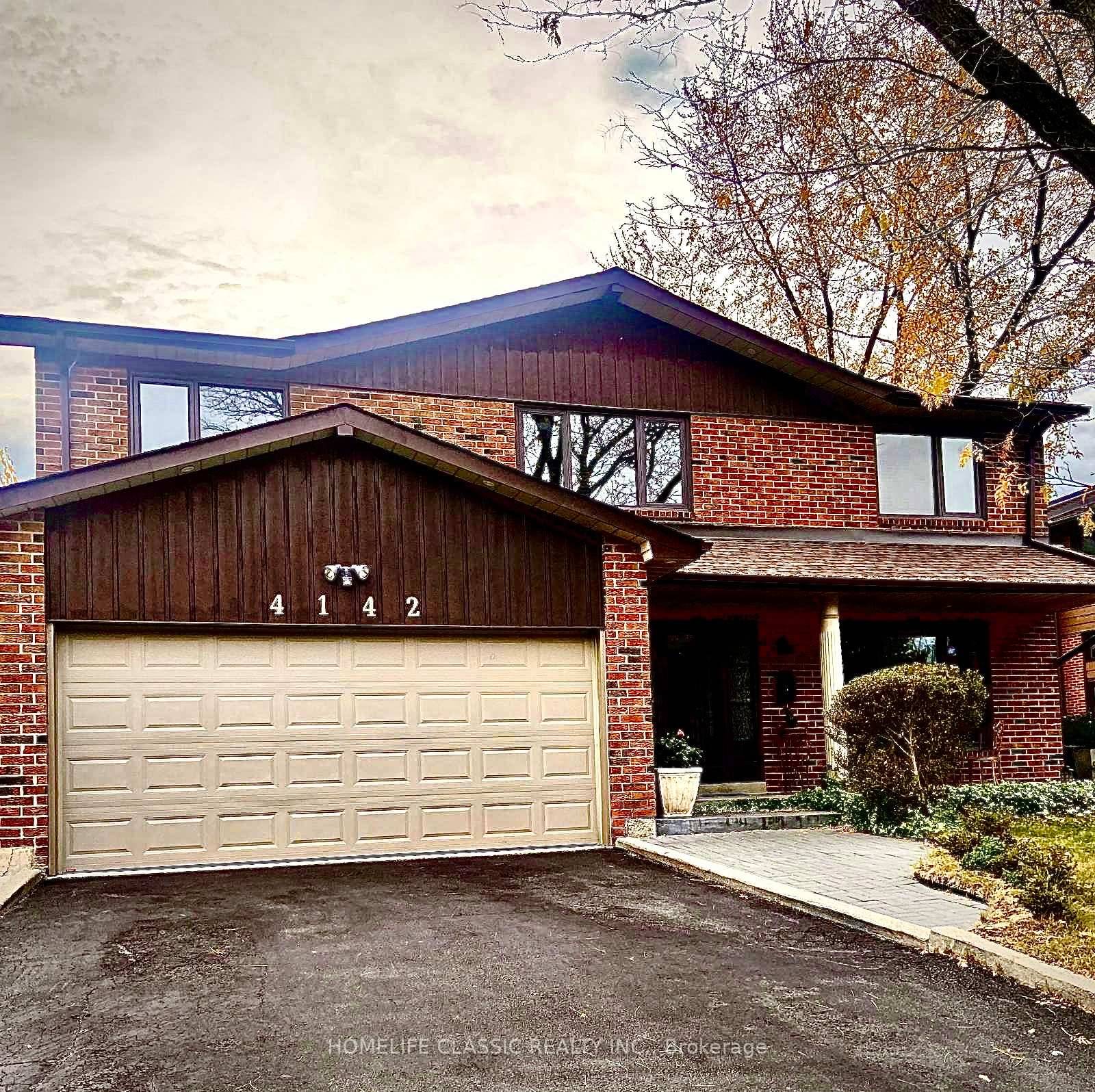 Great house in a Great area, close to all amenities.