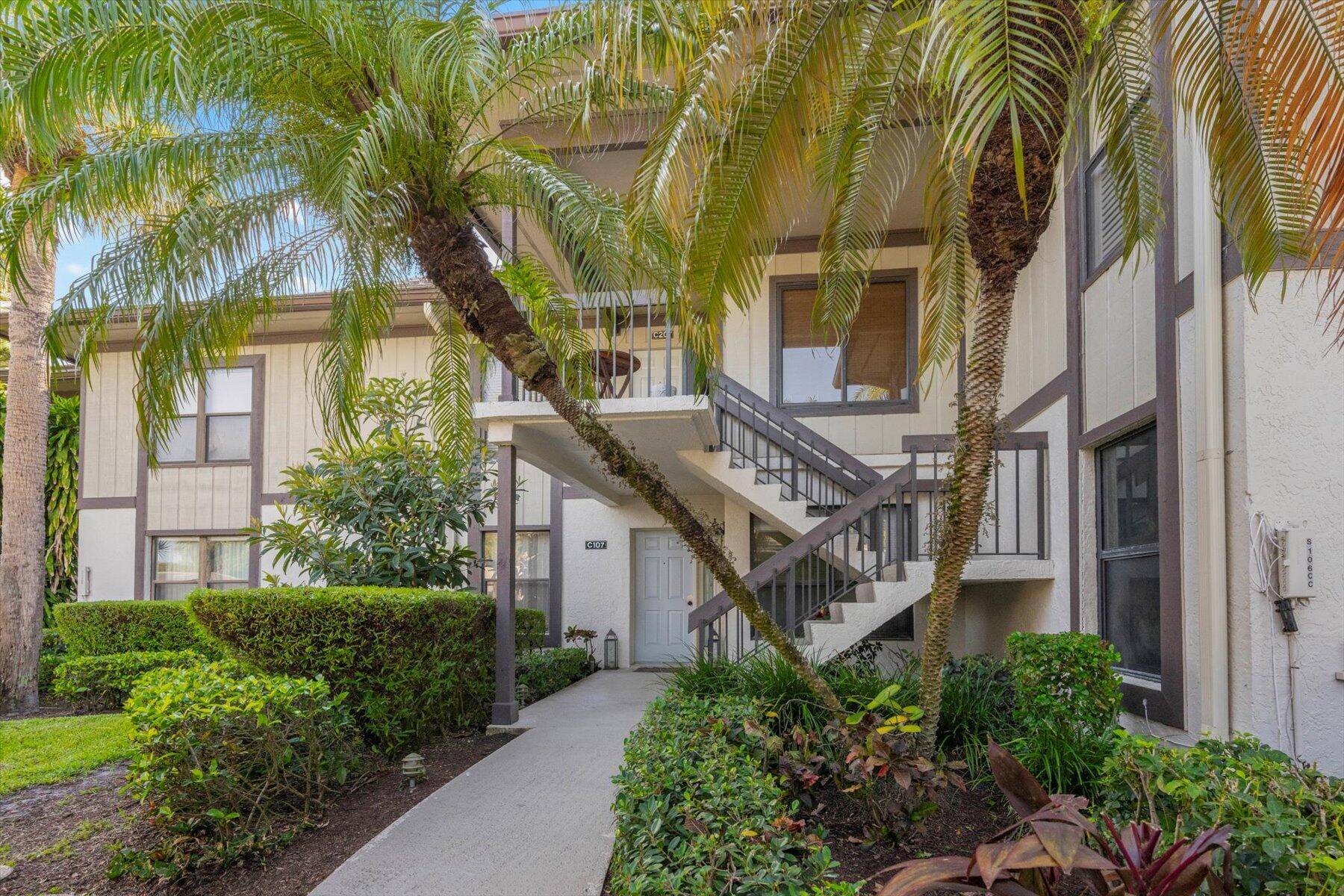 Beautiful condo on Polo Club in Wellington.