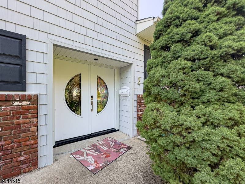 Welcome to 34 Lincoln Street !
