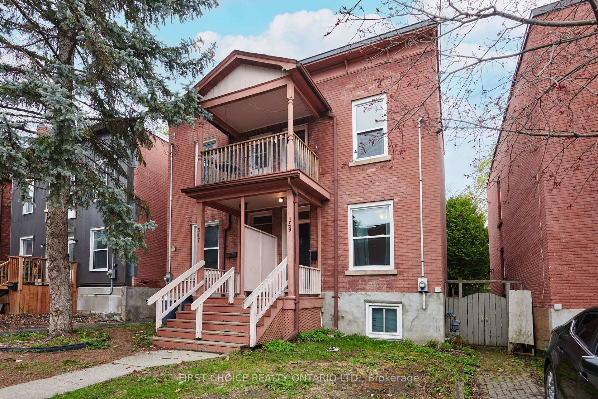 Situated in the heart of Sandy Hill, 349 Chapel Street is a fantastic opportunity for homeowners and investors alike.