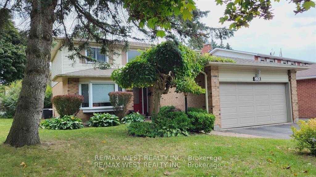 Discover 230 Browning Trail, a delightful 3 1 bedroom, 4 bathroom sanctuary that perfectly combines comfort with convenience in a scenic, private setting embraced by a large mature treed lot.