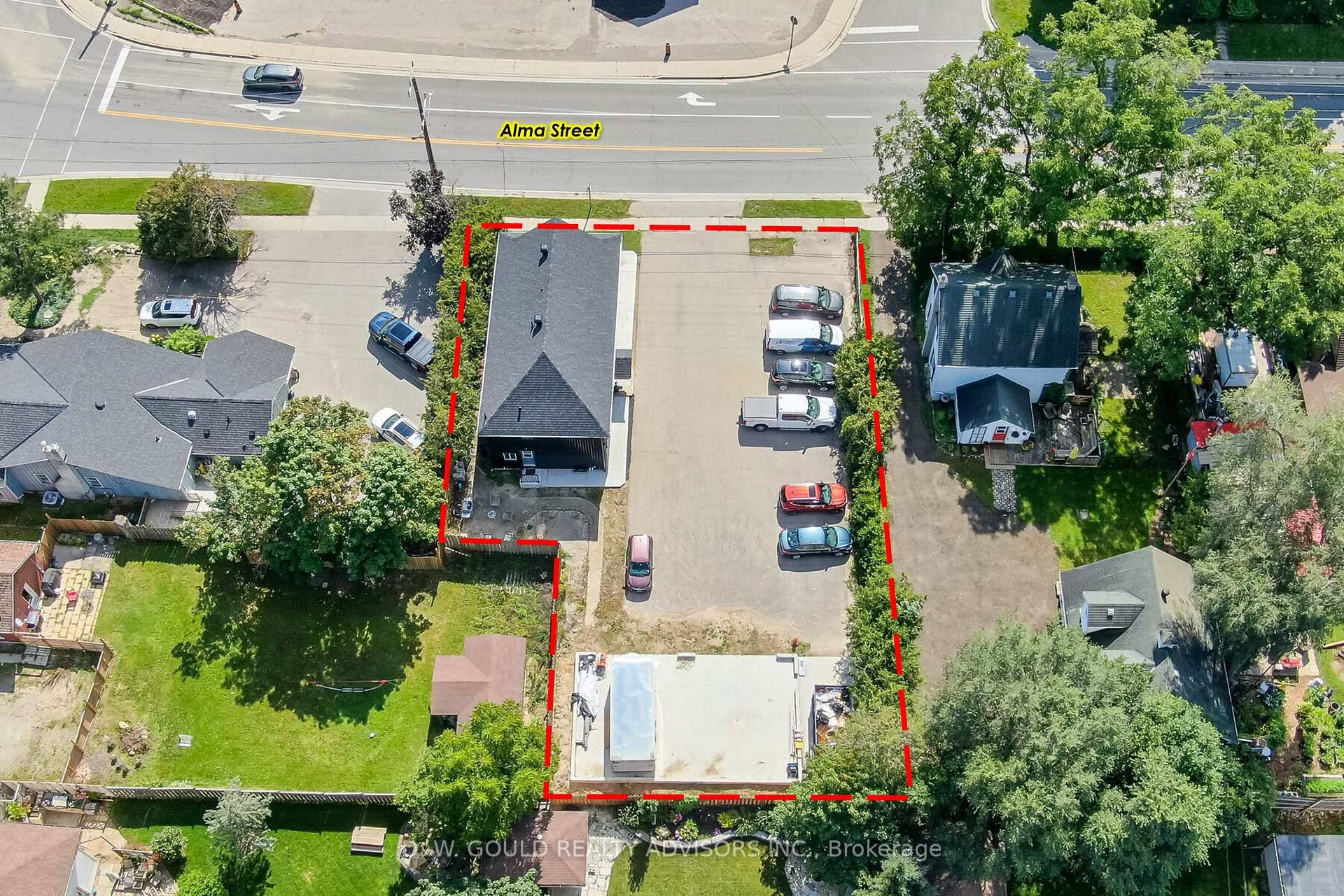 2, 400 sf Commercial Retail Office space in Guelph Eramosa.