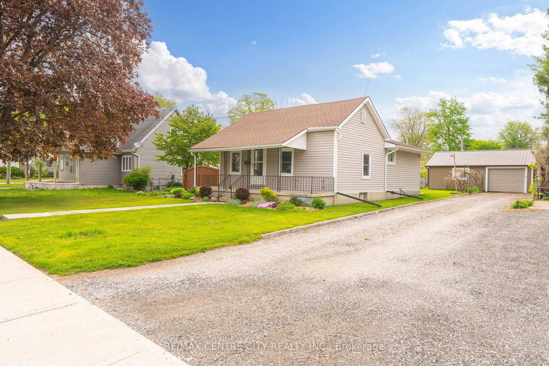 Nestled in a mature neighbourhood, this charming 3 bedroom, 1 bath bungalow is full of potential and ready for your personal touch.