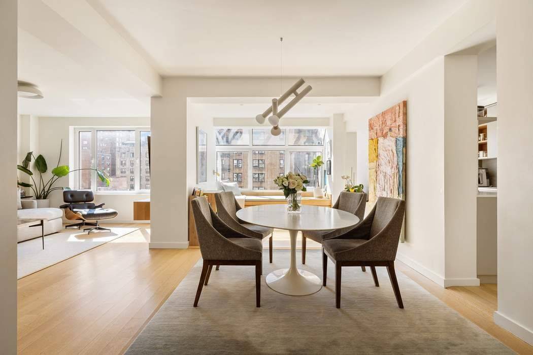 Residence 9A 47 East 87th Street Residence 9A presents a rare opportunity to own a beautifully renovated three bedroom, three bathroom home in the heart of Carnegie Hill.
