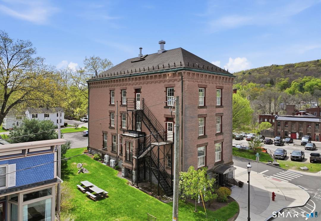 A truly one of a kind offering in the heart of Collinsville's historic village.