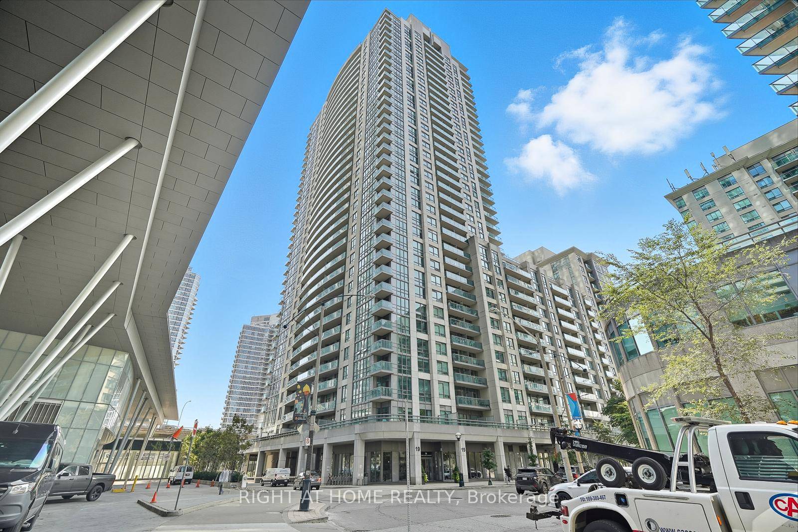 Welcome to the heart of downtown Toronto at Simcoe amp ; Lakeshore !