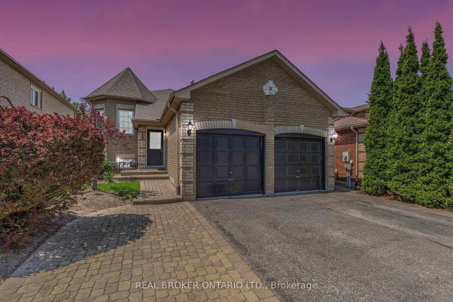 OVERVIEW 1162 Sqft Bungalow Plus Finished Basement With Setup For In Law Potential, Ready For Easy Maintenance Living On A Private Street, Seconds From The Ardagh Bluffs Trails In Established ...