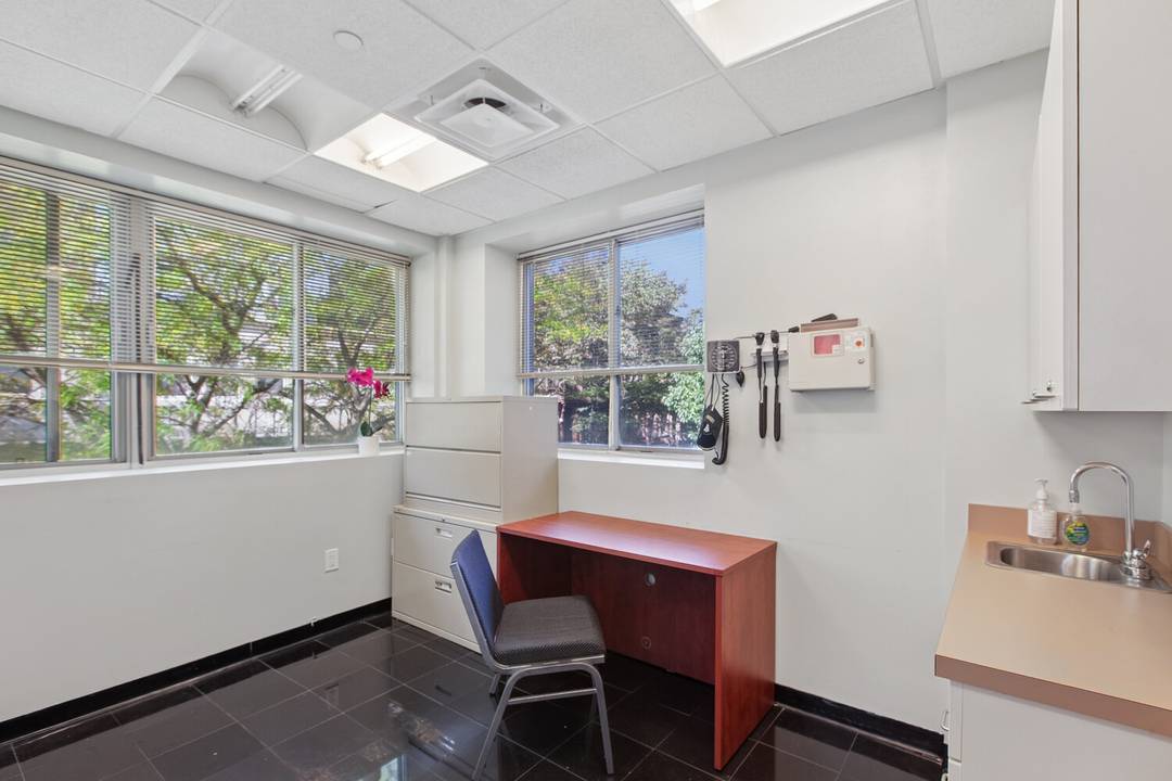 Medical office for lease at 55 Greene Avenue, Brooklyn.