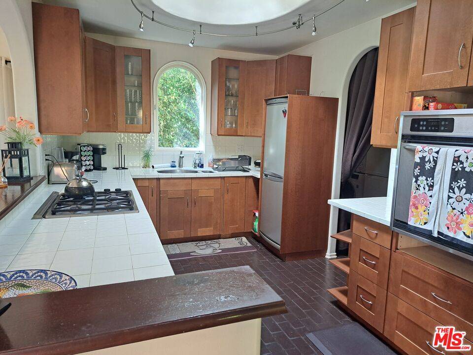 216   3rd Ave Marina Del Rey LA