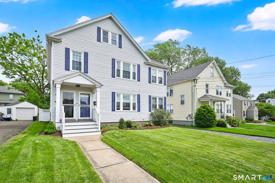 WELCOME TO PARK ROAD ! ! The Hottest Neighborhood in West Hartford.