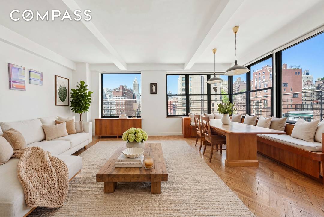 Private wraparound terrace oasis in the heart of the Upper East Side.