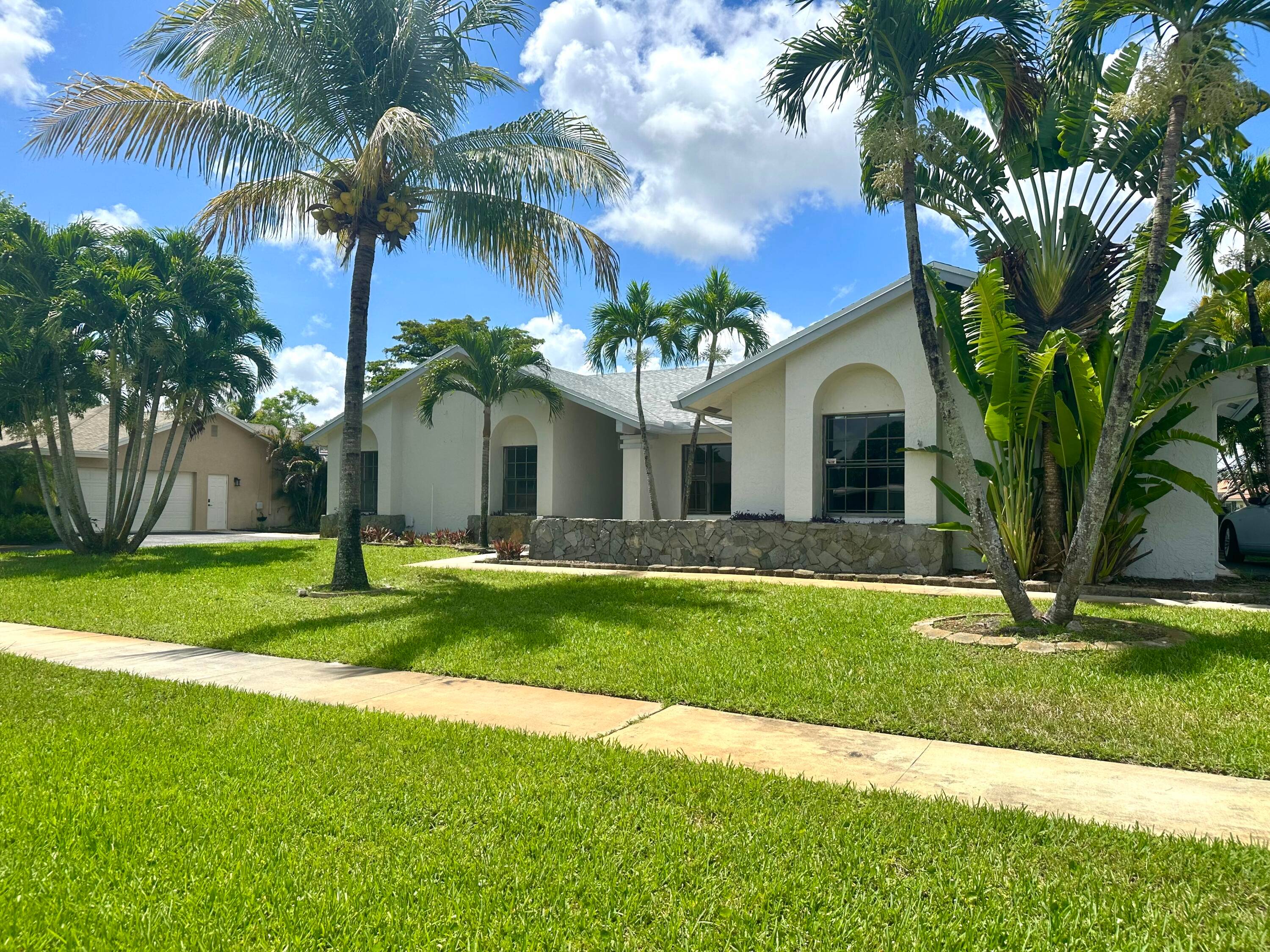 Fantastic opportunity to rent in this updated single family home with large fenced in yard.