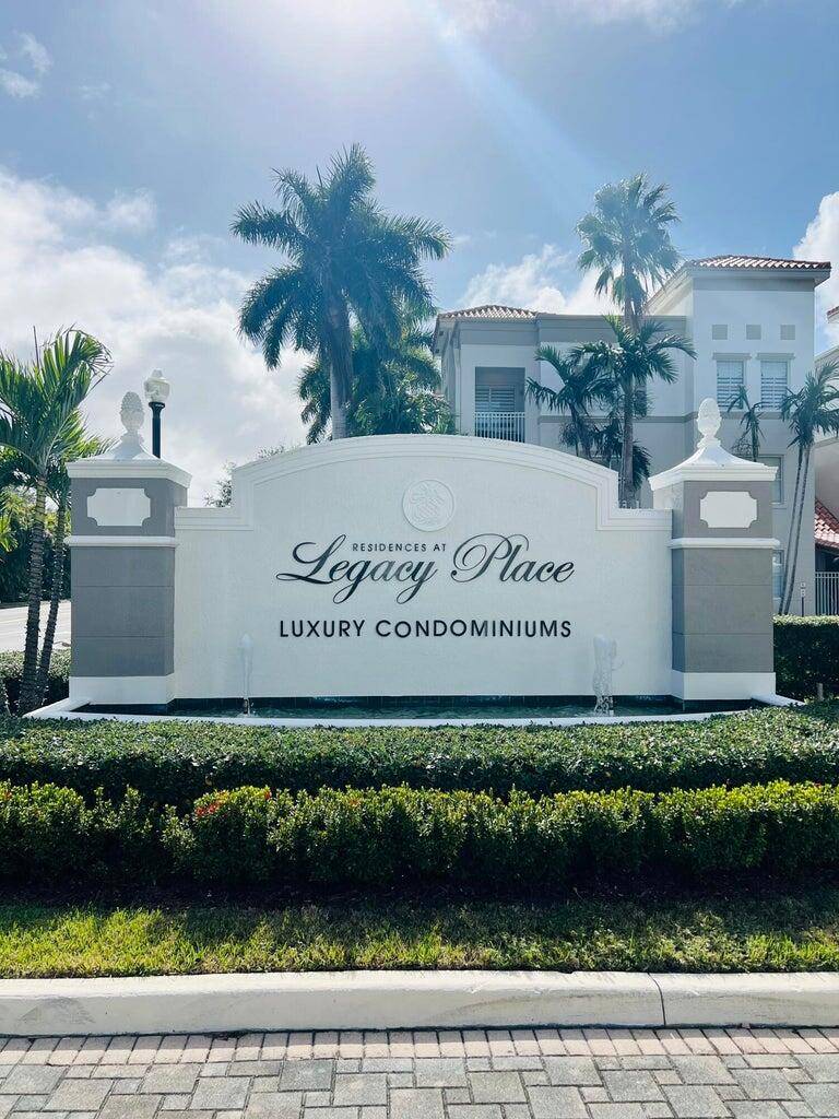 Two bedroom 2 bath condo in desirable gated community in the heart of Palm Beach Gardens.