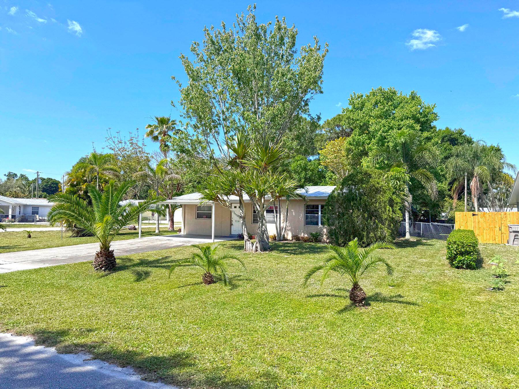 Ready to Move in 3 2 CBS on a Corner Lot.