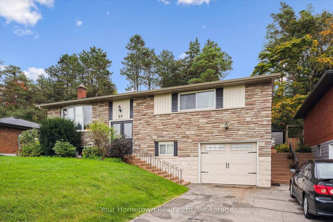 Nestled in one of Elora's most charming neighbourhoods, this beautifully maintained home offers the perfect blend of comfort, functionality, and lifestyle.