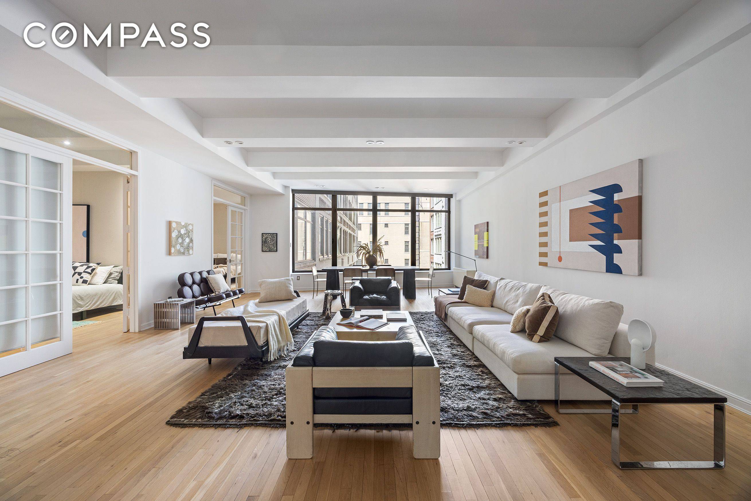 Apartment 9R is a 2, 269 sq.