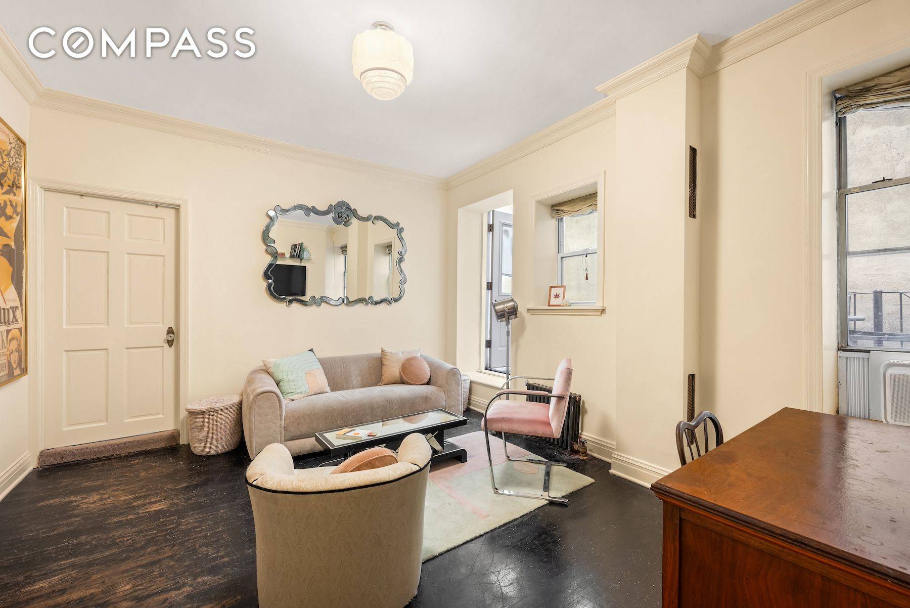 One Bedroom Residence with Private Terrace This beautiful home, originally configured as a two bedroom, has been thoughtfully reimagined to offer an expansive and elegant one bedroom layout, seamlessly blending ...