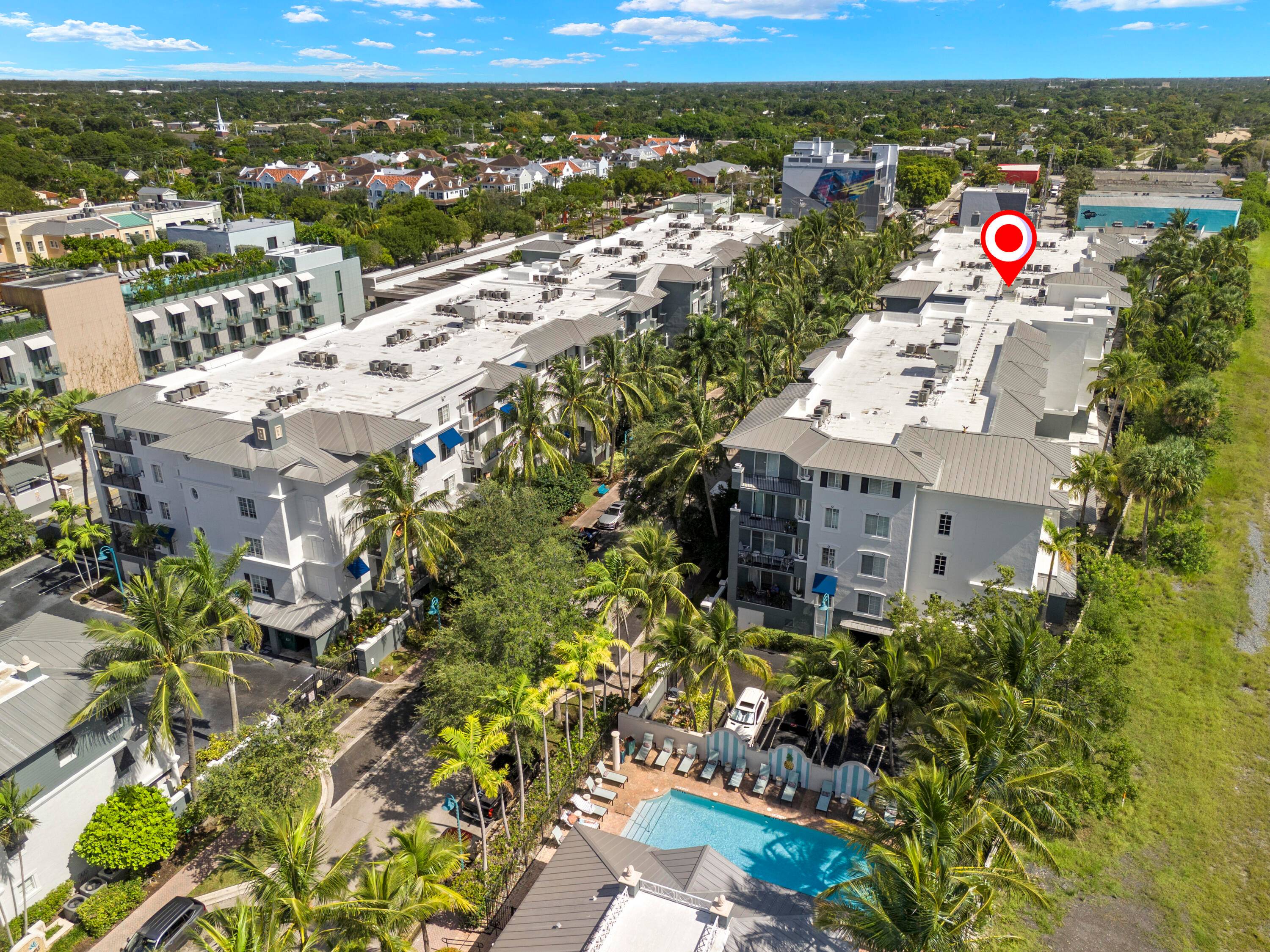 Located in the heart of Pineapple Grove, this 2 bedroom, 2 bathroom condo places you just steps from Atlantic Avenue's restaurants, boutiques, art galleries, and nightlife.