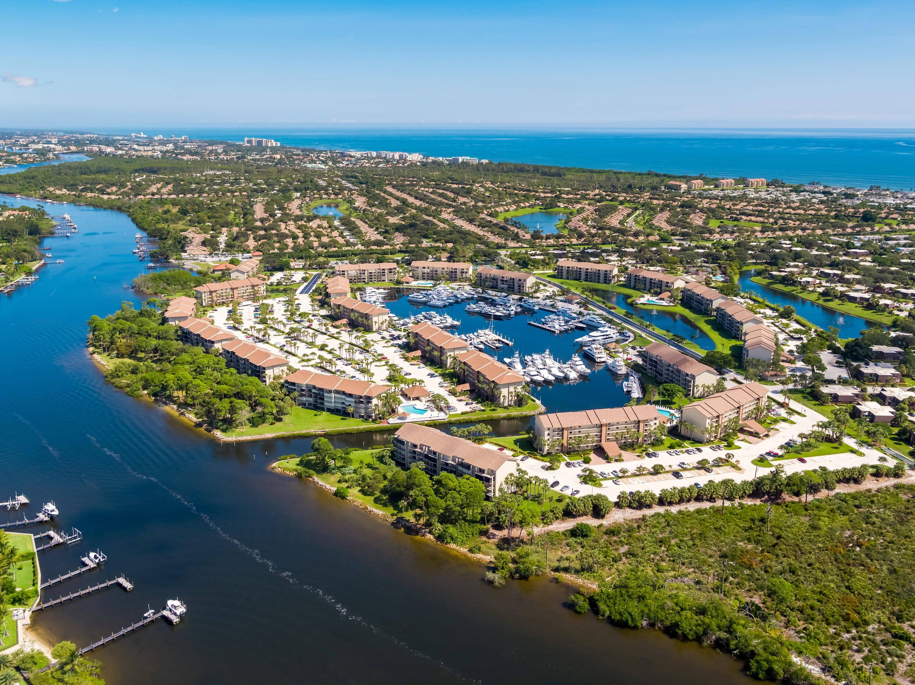 Enjoy the fabulous Intracoastal view from this Bluffs Marina 2nd floor condo !