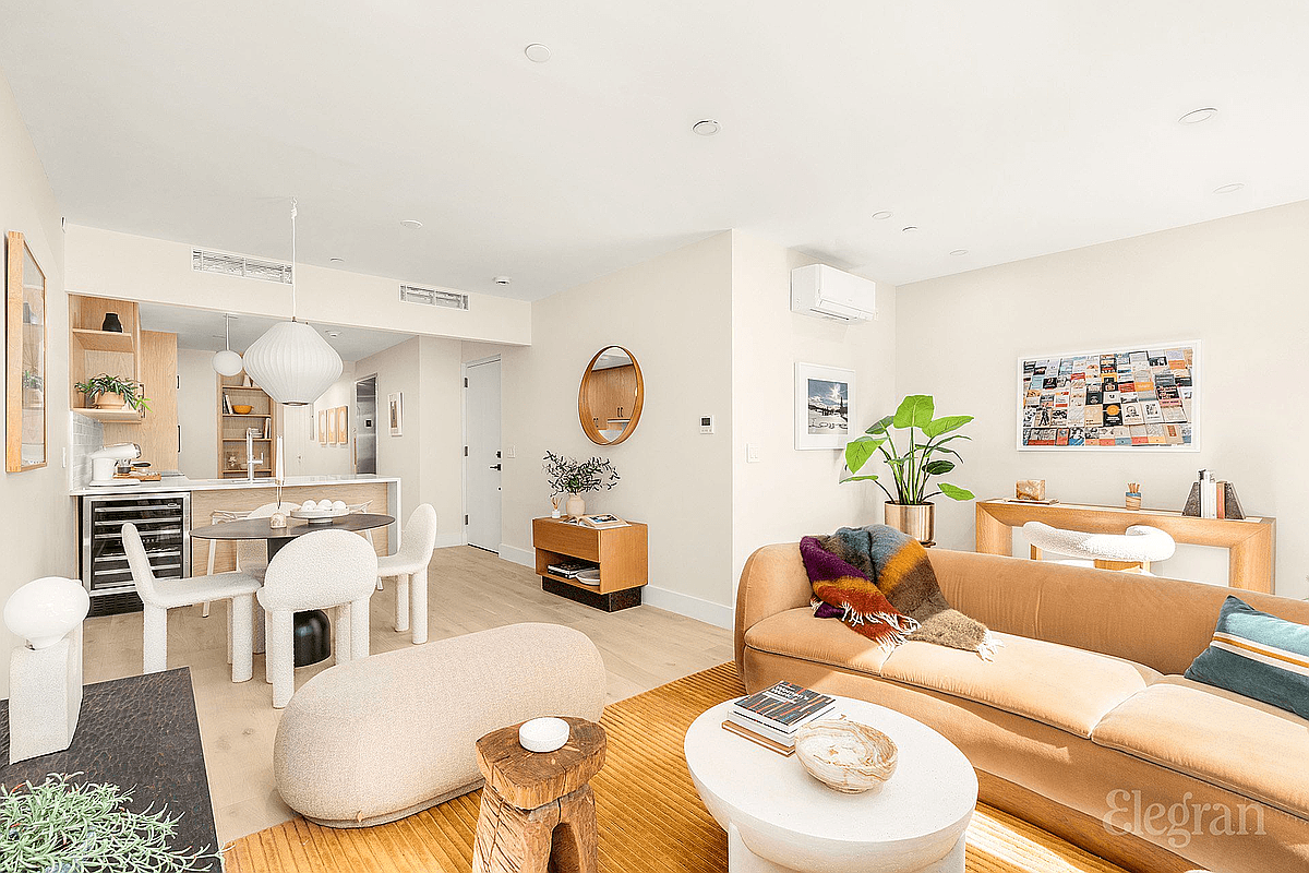 Welcome to Terra 48, a boutique collection of six full floor luxury residences in a stunningly reimagined 1910 brownstone.