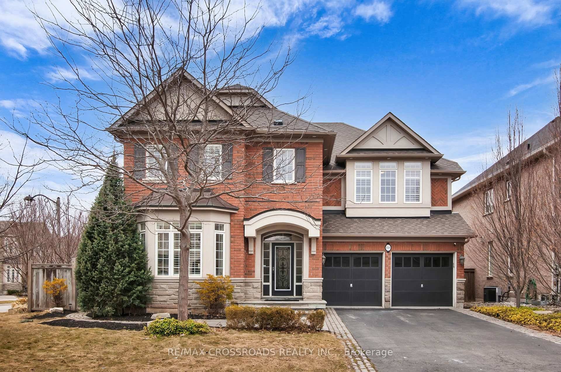 Welcome to an exquisite blend of style and comfort located on the highly sought after Innville Crescent, just a short walk from the serene beauty of Lakeshore in Oakville.