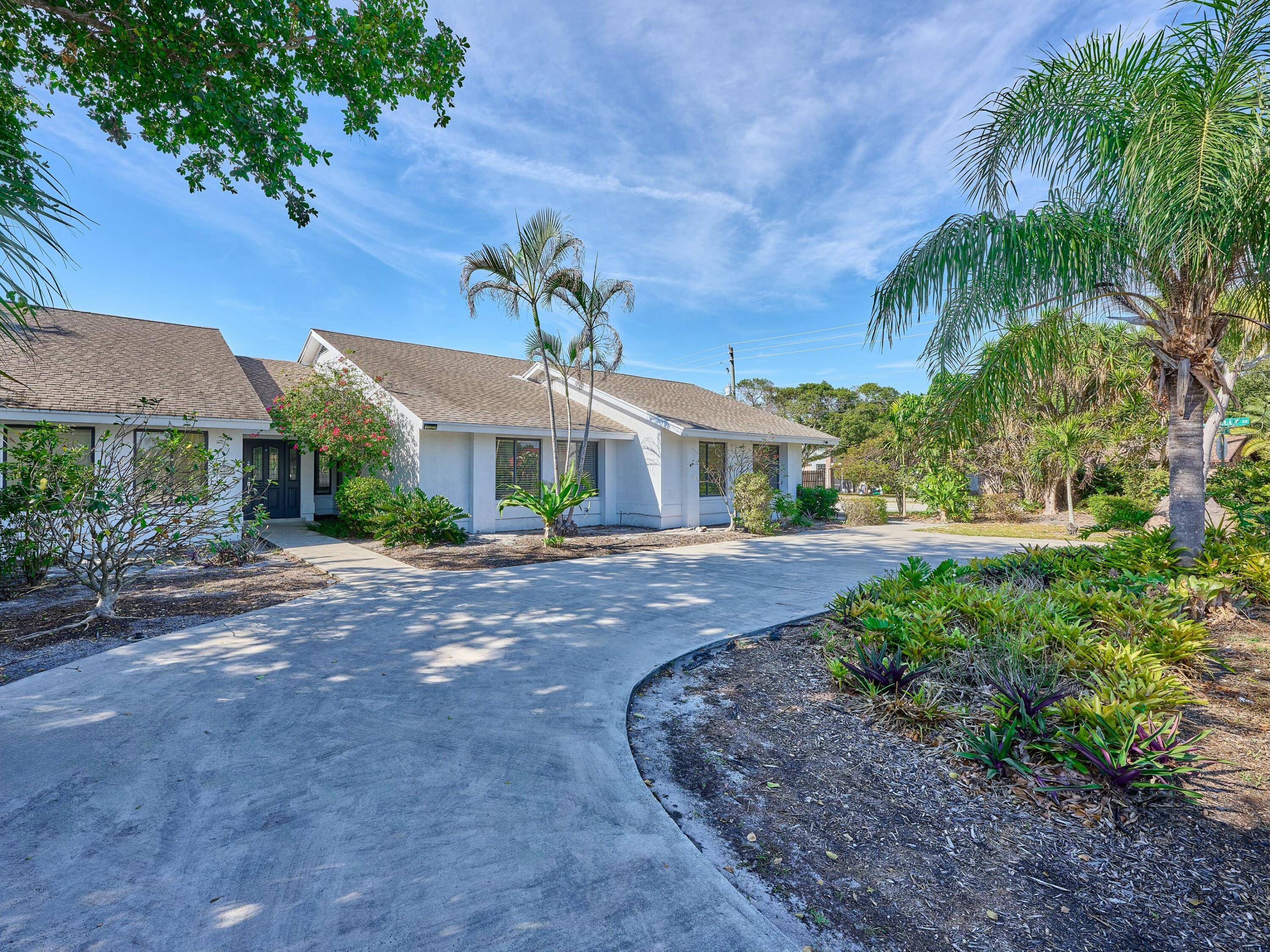 Spacious 3 bedroom, 2. 5 bath pool home with a bonus den in a charming neighborhood with no HOA !