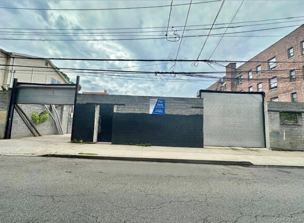 Secure and spacious contractor s yard available for immediate lease !