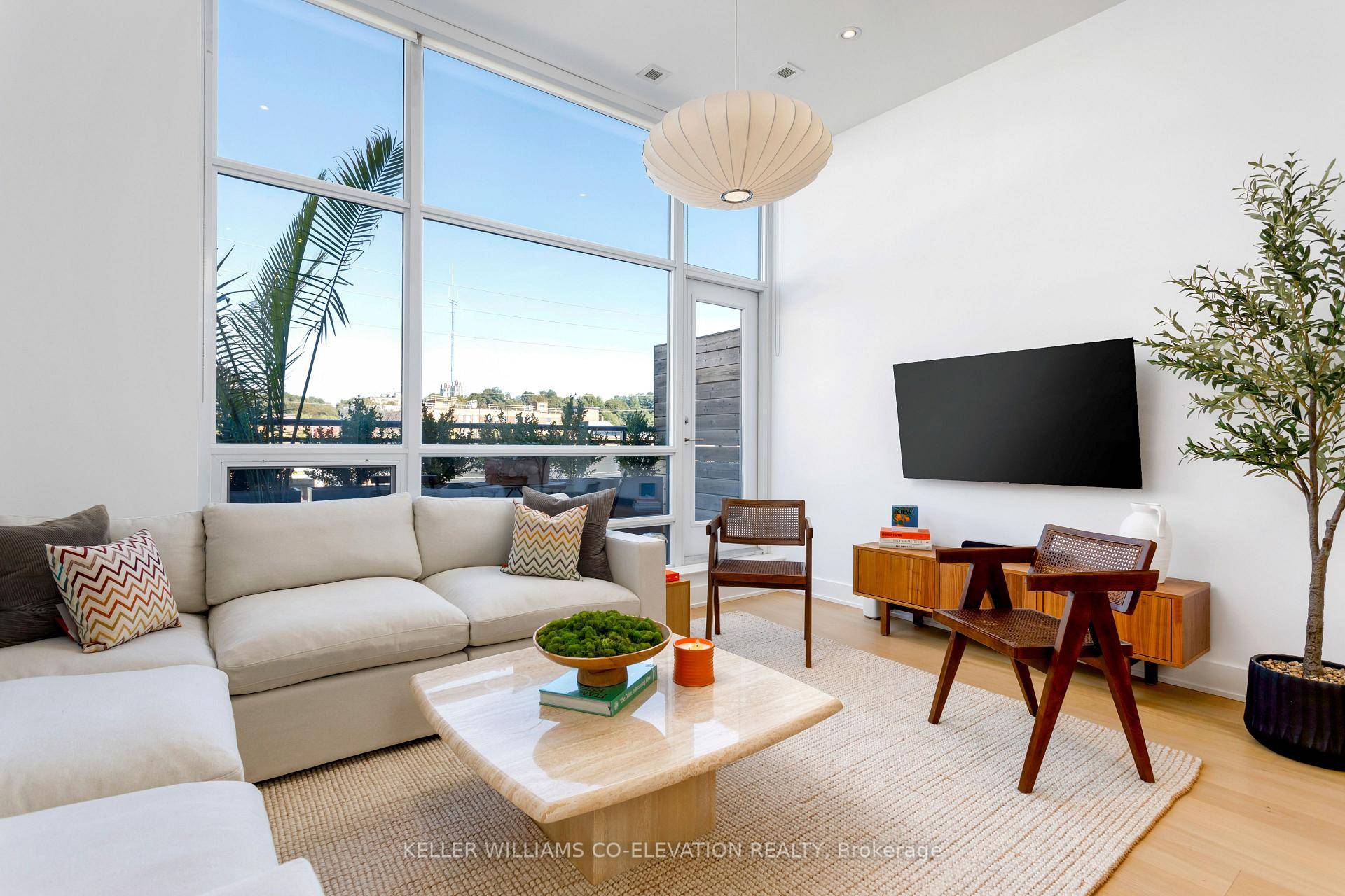 The Annex Loft Houses By Award Winning Developer Curated Properties And Designed By HGTVs Steven Sabatos, Is The Contemporary Spark That Ignited One Of The Best Streets In Toronto.