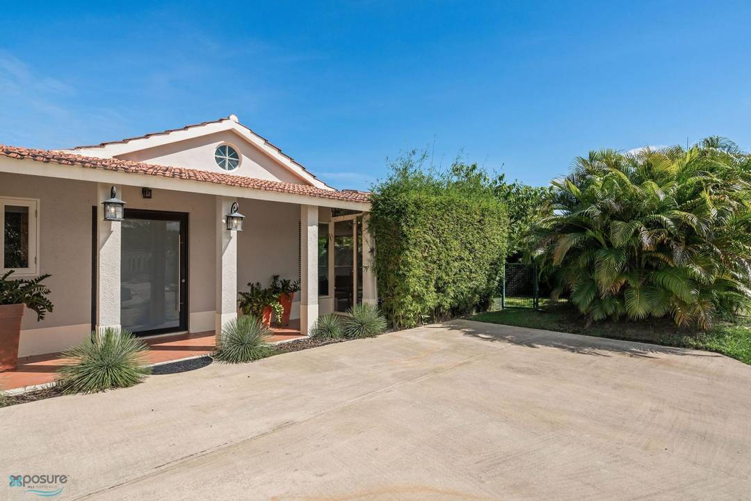 CAMINO DEL CUPEY House Dorado