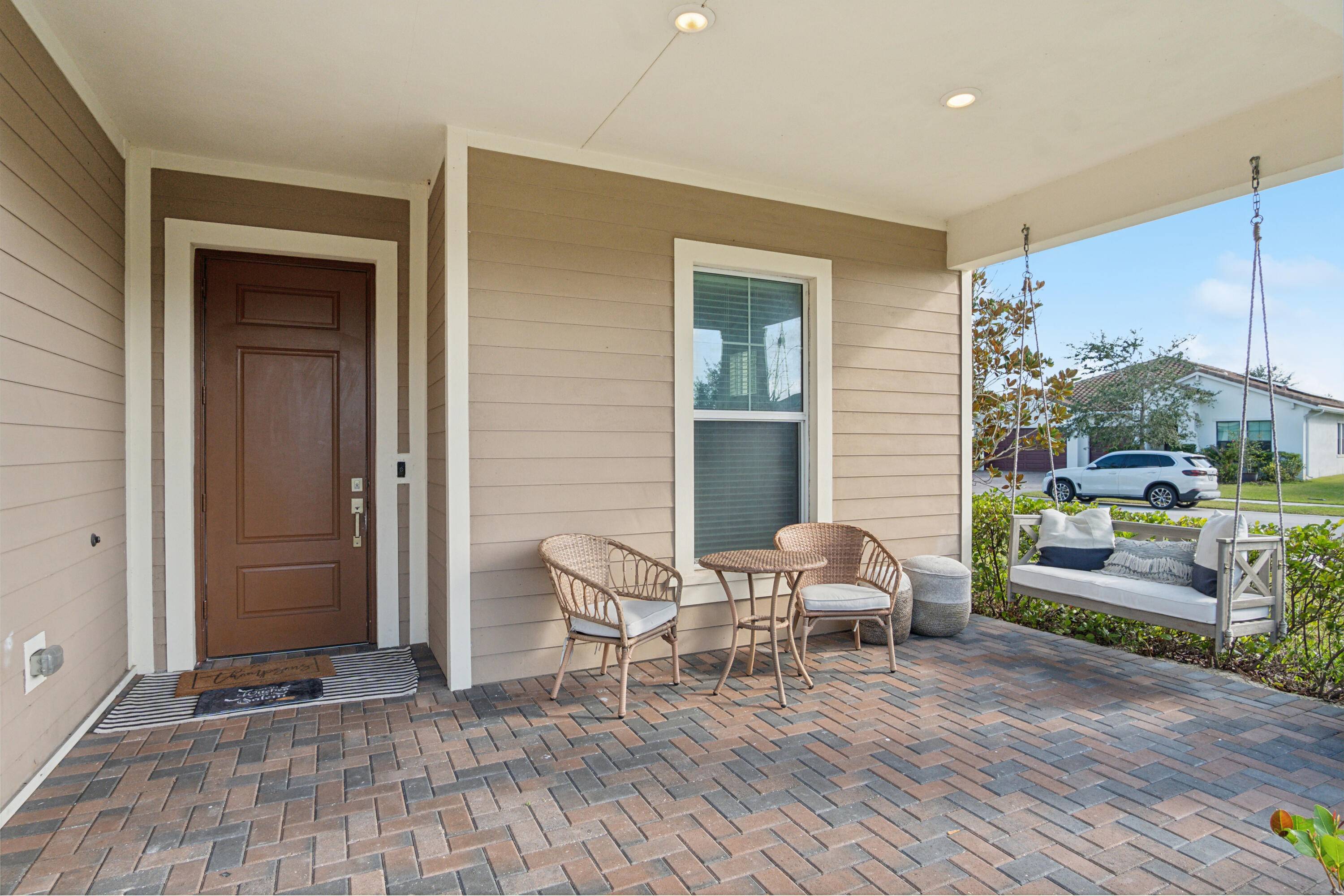 Public Remarks Enjoy this Colonial Style Home with striking accent walls, open concept Kitchen with an extra large Island tons of entertaining space.