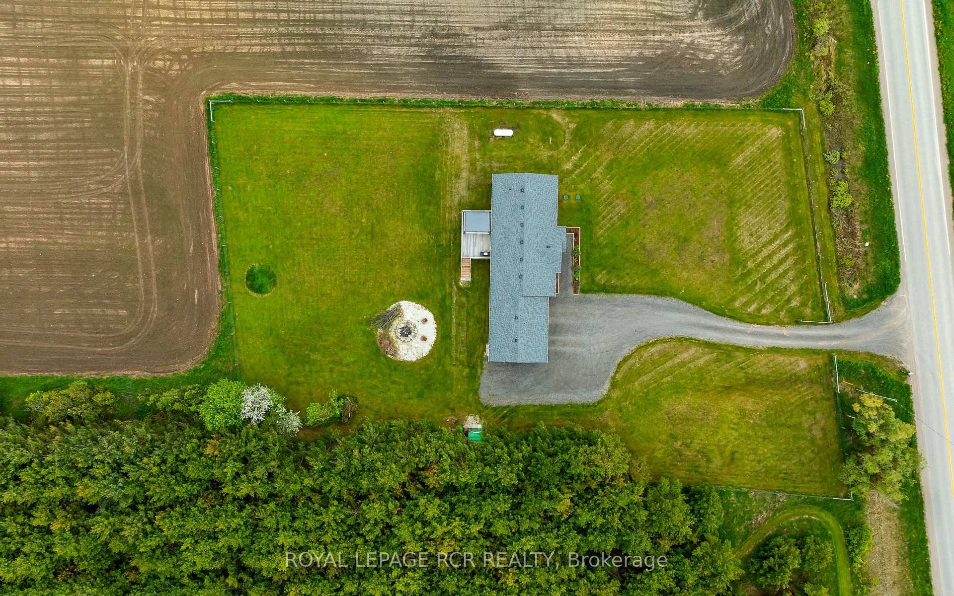 Welcome to this charming and thoughtfully designed raised bungalow featuring 3 1 bedrooms and 3 bathrooms in an ideal location on two paved roads, just minutes from town.