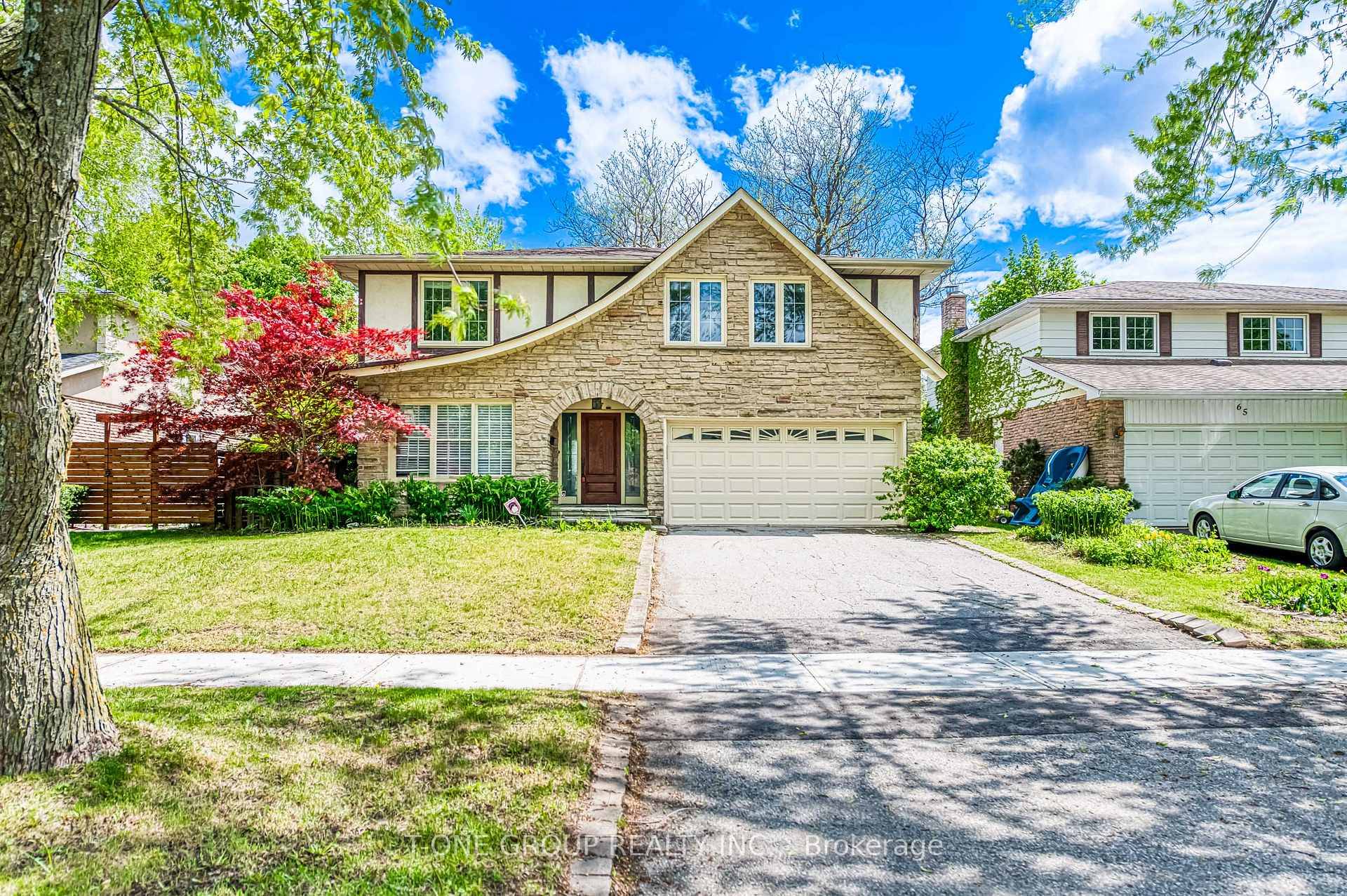 Ravine Lot Premium Private 55' X 114' Mature Treed Lot Backing Carlton Park, Amazing Layout Detached House Located At Unionville Community !
